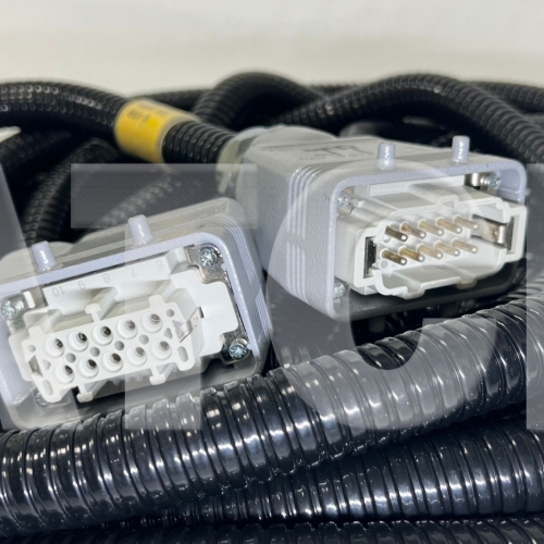 Unity M power cable 9 - 16PIN 15米 台製黑色浪管