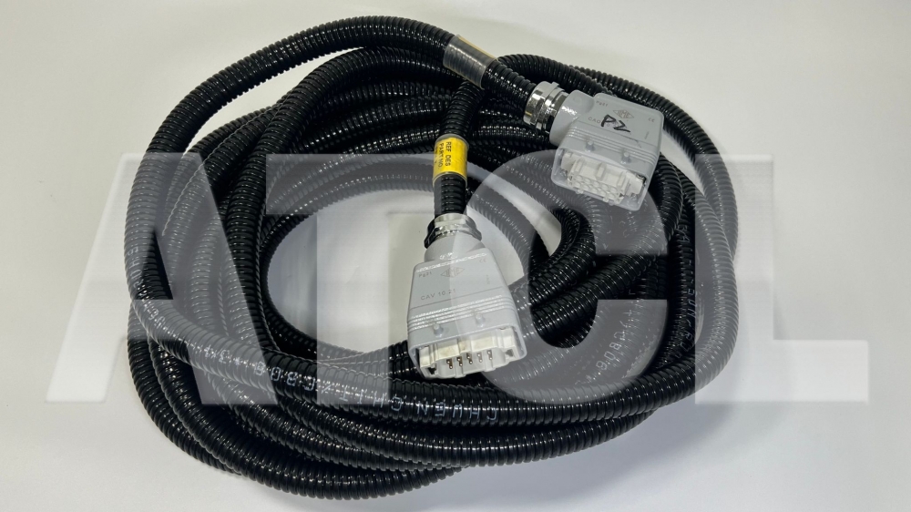 Unity M power cable 8 - 16PIN 15米 台製黑色浪管